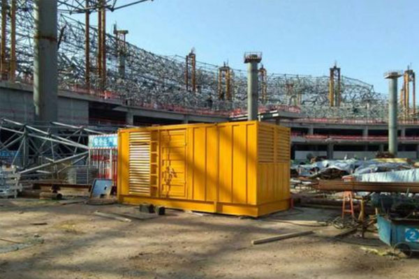 长葛发电机出租如何判断空气滤清器是否需要更换？